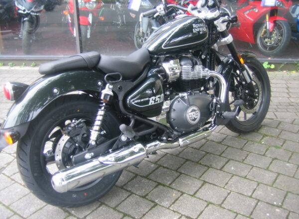 Royal Enfield Astral Green Supermeteor 650