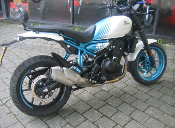 Guerrilla 450 Bravo Blue