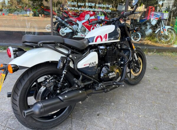 2025 Royal Enfield Shotgun 650