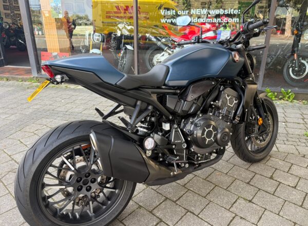 Honda CB1000R